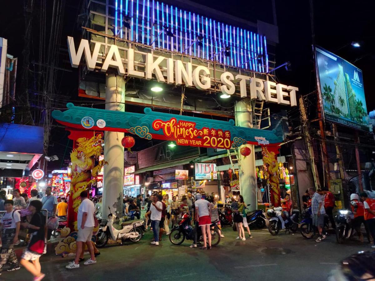 Walking Street Encore Hotel Патая Екстериор снимка